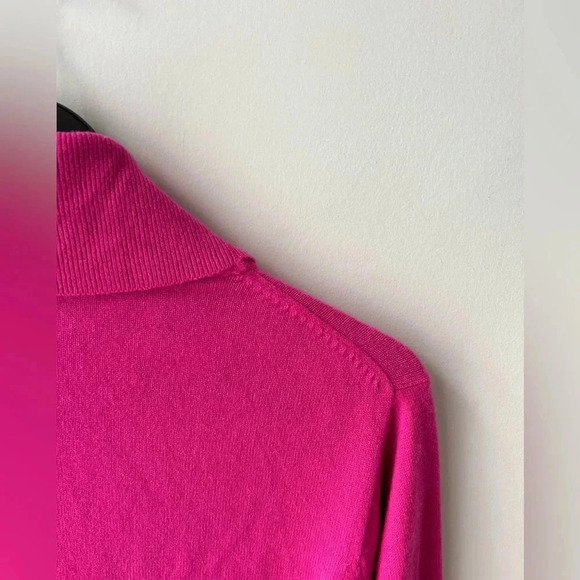 Cashmere collection bright  pink turtleneck sweater - Picture 12 of 14
